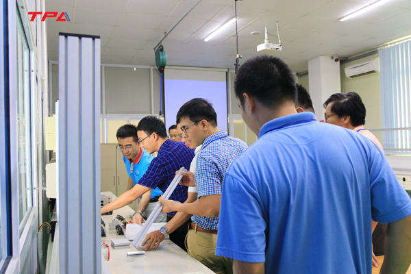 Trường Đại học Bách khoa Hà Nội đến thăm quan và làm việc tại TPA 